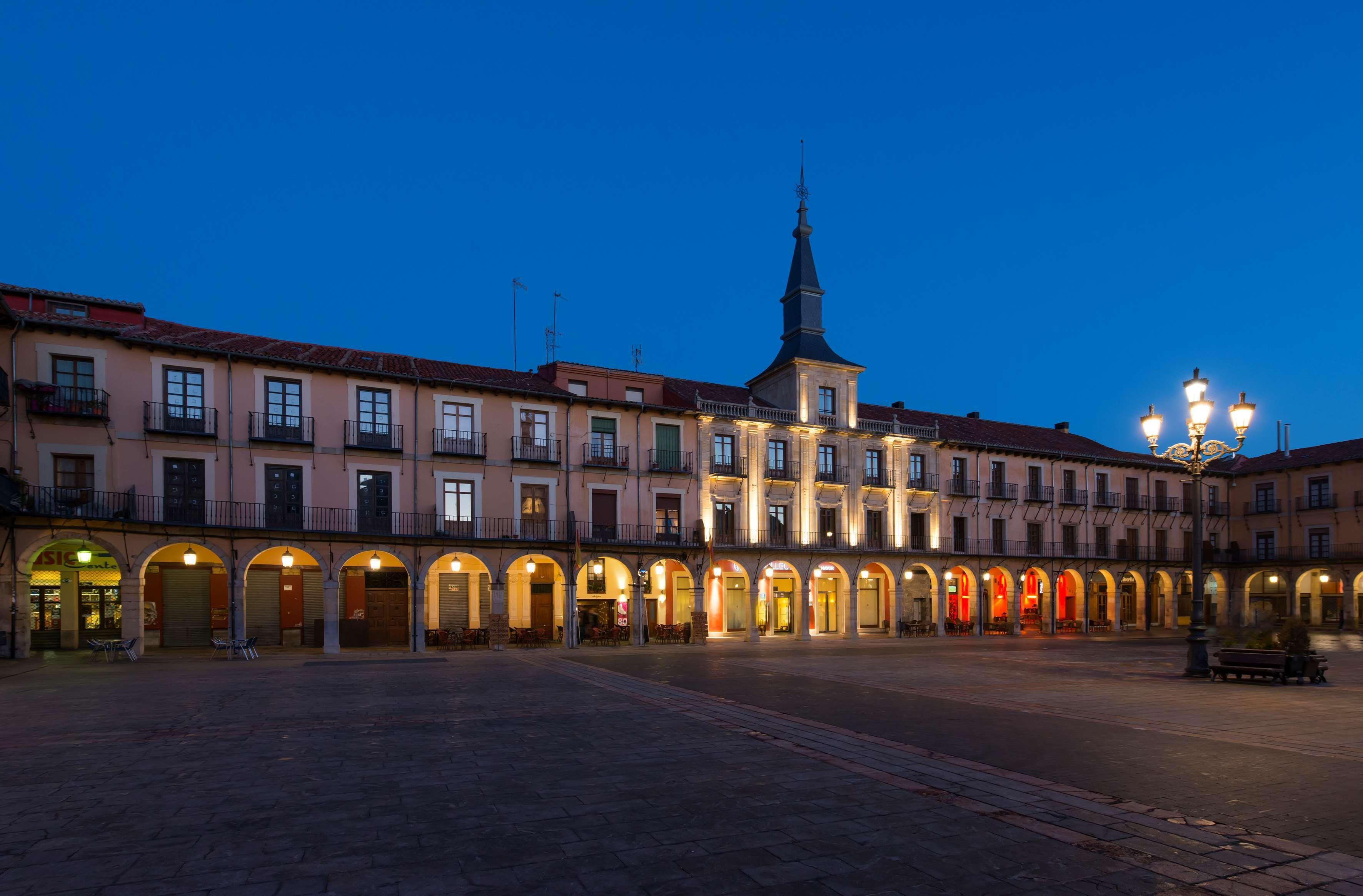 Nh Collection Leon Plaza Mayor Экстерьер фото